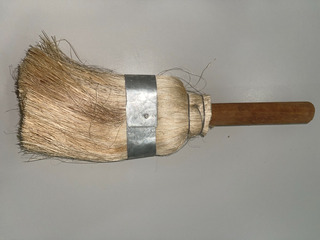 [018698] BROCHA COCUIZA: